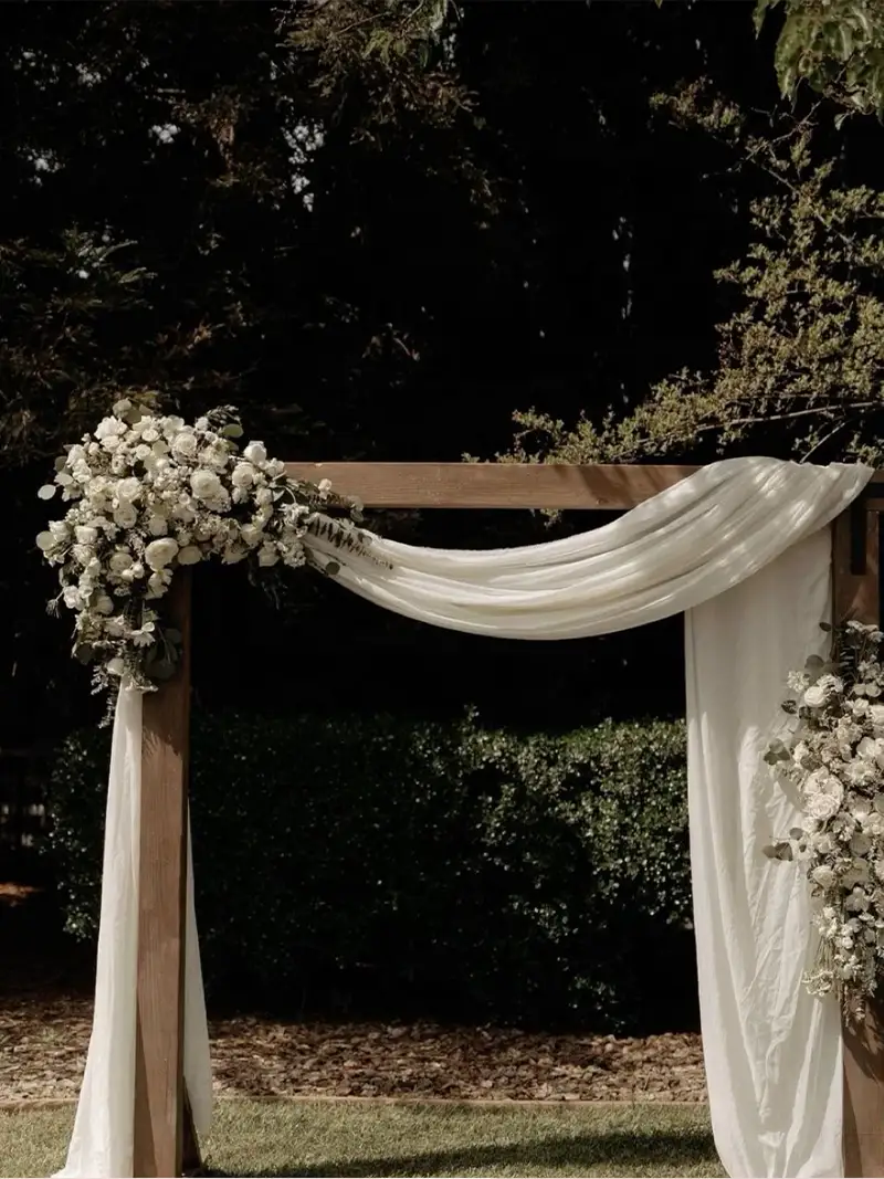 Arche floral pour mariage à Lyon